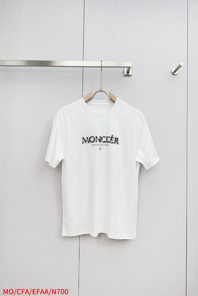 N700 Mo Monkou's latest classic letter-printed men's crewneck shirt for Spring/S
