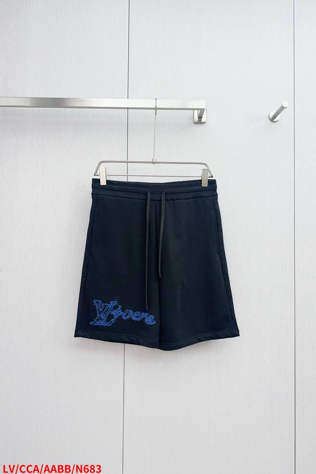 N683 Lv Louis Vuitton 2025 Spring/Summer new men's casual drawstring shorts. Hig