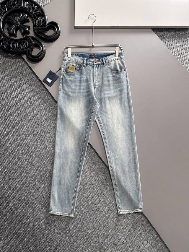 Lv 2025 Spring/Summer new men's casual jeans, top quality! Order through our cha