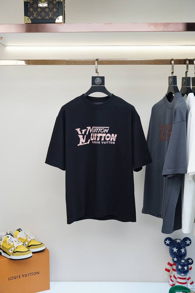 Lv Louis Vuitton - 2025 summer exclusive new original single men's casual short-