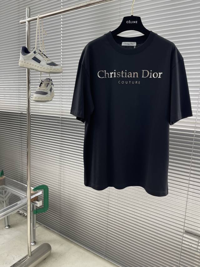 Dio 25Ss Spring/Summer new release! The latest round-neck short-sleeved top, fea