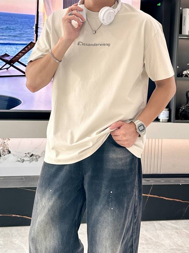 Alexander Wang's 2025 Spring/Summer new collection, the latest short-sleeved cre