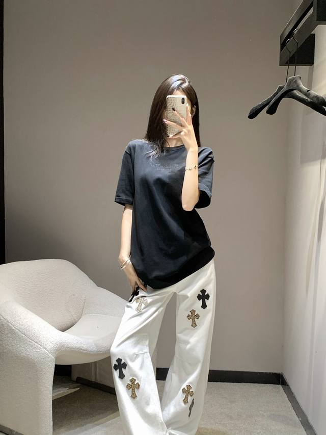 Dio* 25Fw Early Fall New Letter Embroidered Crew Neck Short Sleeve T-shirt | Exc