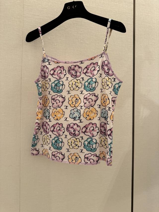 Cc Chane's new camisole is made of cotton stretch fabric, which is comfortable a