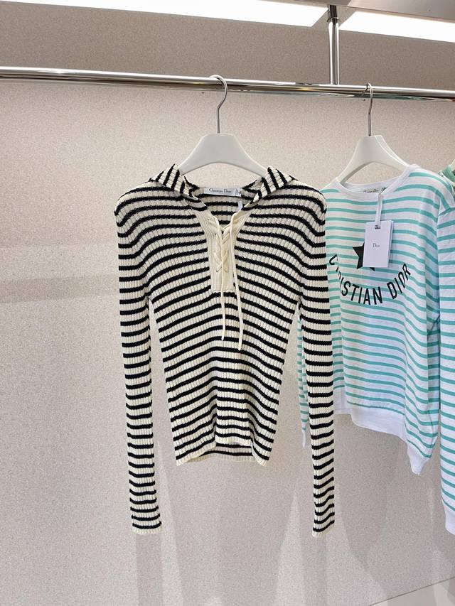 texture. You really remember this texture. It must be comfortable to wear and no