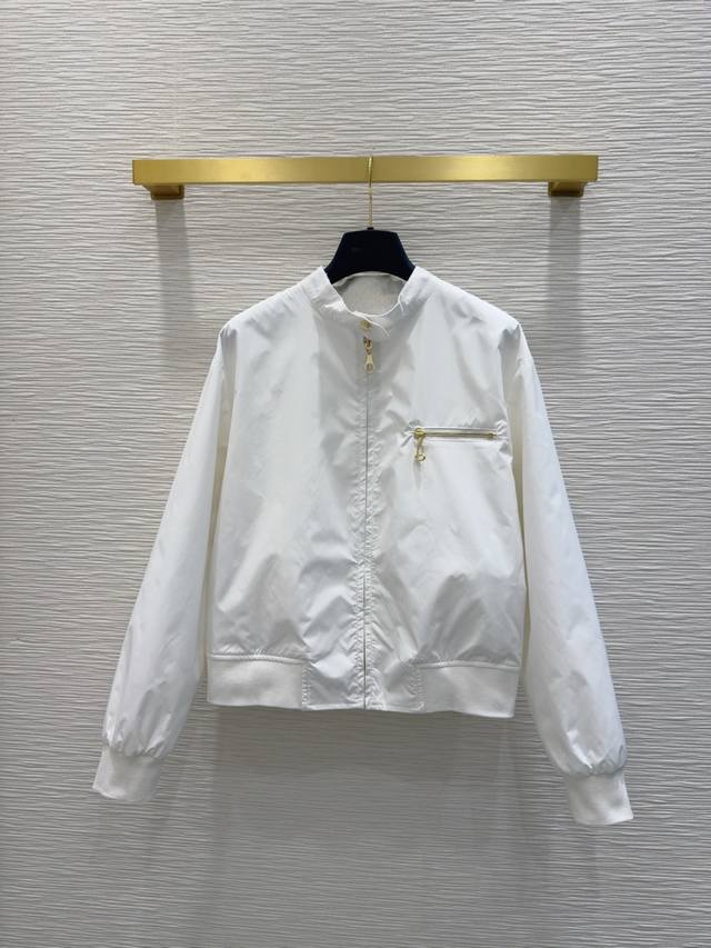 19cm, center back length 53.5cm.