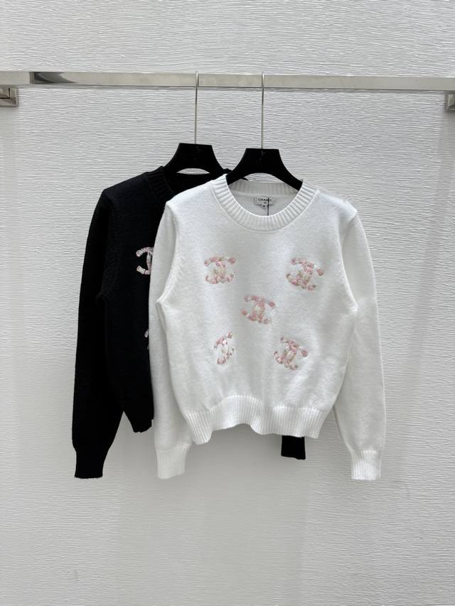 CH early autumn new logo embroidery round neck knitted long sleeves Color: white