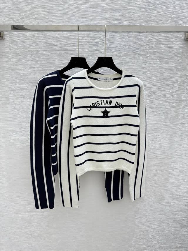 D's early autumn new five-pointed star letter round neck knitted long sleeves Co