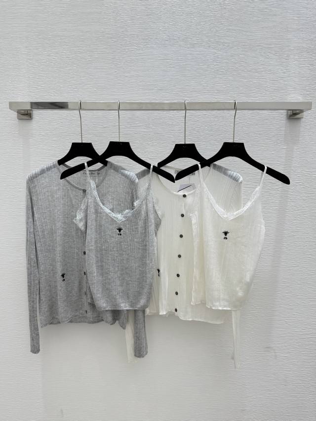 D's early autumn new knitted suspenders two-piece set Color: white gray Size: 36