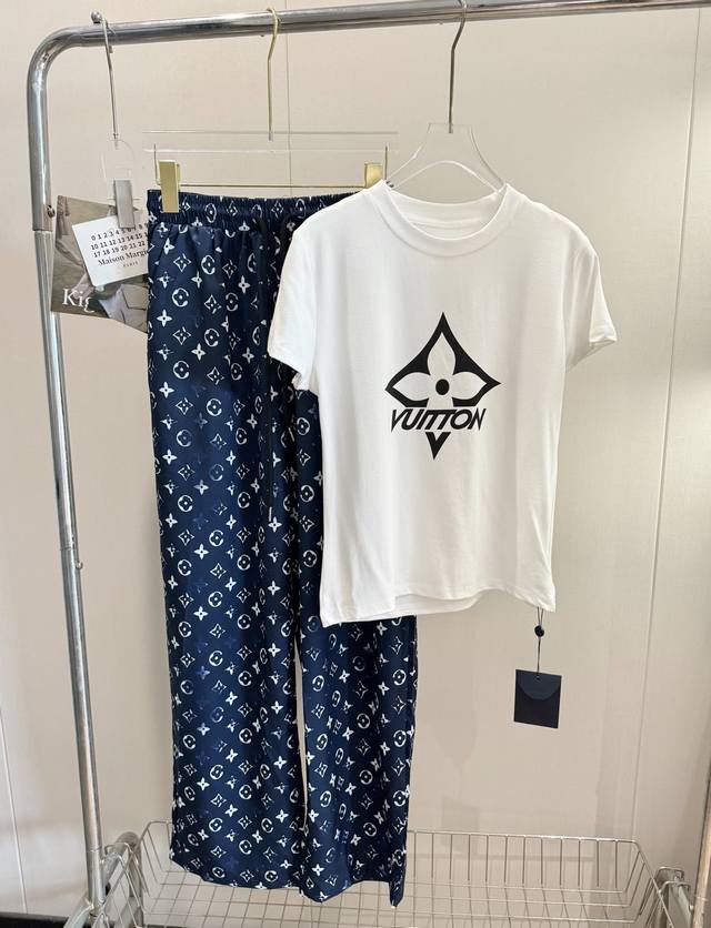 Product Name: 1V Monogram Full-Print Logo Short-Sleeved Long Pants Lazy Suit Siz