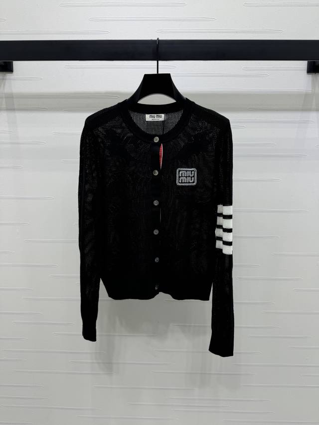 New, original, high-quality Miumi* 2025 Early Fall collection! Round-neck, hollo