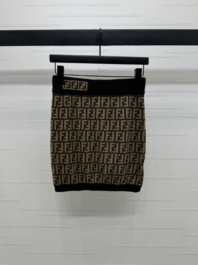 New Arrival, Original, High-Quality, Fend* 2025 Early Fall Collection! Jacquard
