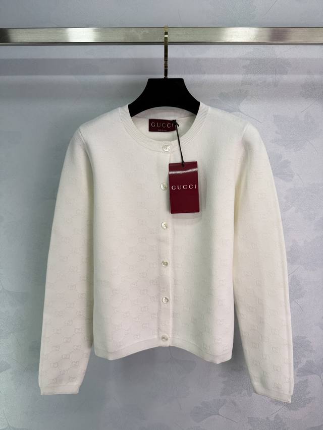 Gucc*2025 New Arrival. Custom jacquard patterned knitted cardigan. Woven with im
