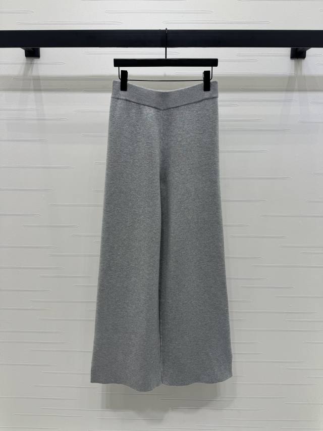 New, original, high-quality Dio* 2025 Early Fall Collection! Reversible jacquard