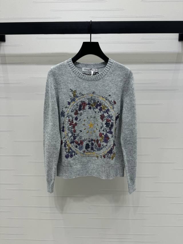 New, original, high-end quality, Dio* 2025 Early Fall collection! Round-neck emb