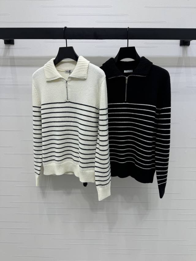 New, original, high-quality Miumi* 2025 Early Fall collection! Lapel, zippered,