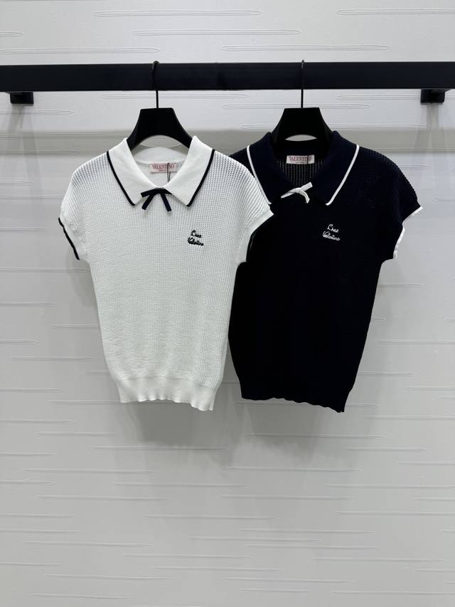 New, original, high-quality Valentin* 2025 Early Fall collection! Bow-knit short