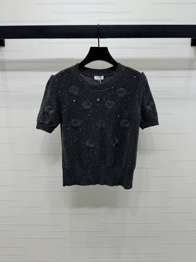 New, original, high-quality Chane* 2025 Early Fall collection! Embroidered flora
