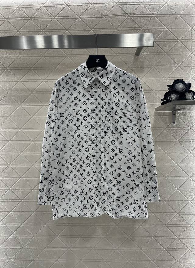 Louis Vuitto*2025 New Arrival. Long-sleeved, printed shirt with a custom YB twil
