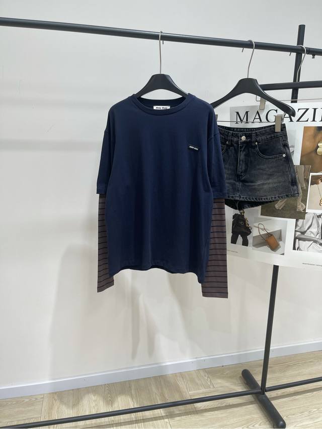M navy blue and brown striped faux two-piece long-sleeved T-shirt. Fabric: Cotto
