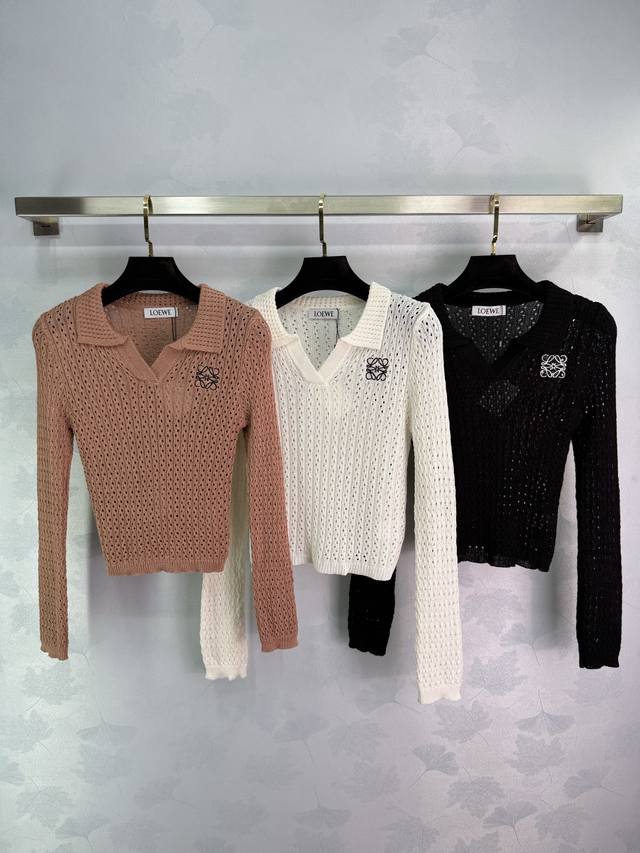 Loew's latest 2025 Early Fall collection! This long-sleeved, openwork knit top f