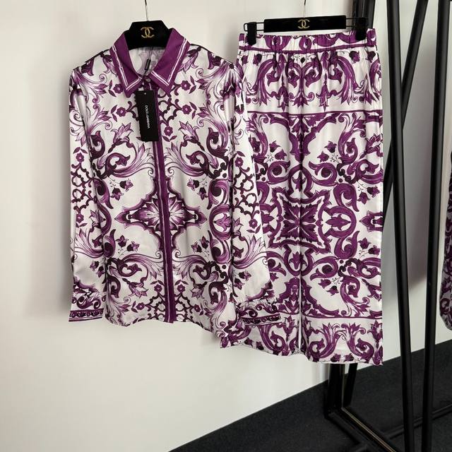 Style No. 20254389 Dg* New style suit, retro pattern printed long-sleeved shirt