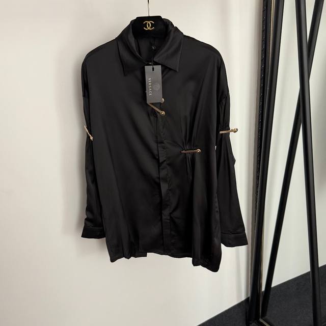 Style No. 20254386 Versac's latest Medusa pin-embellished long-sleeved shirt, av