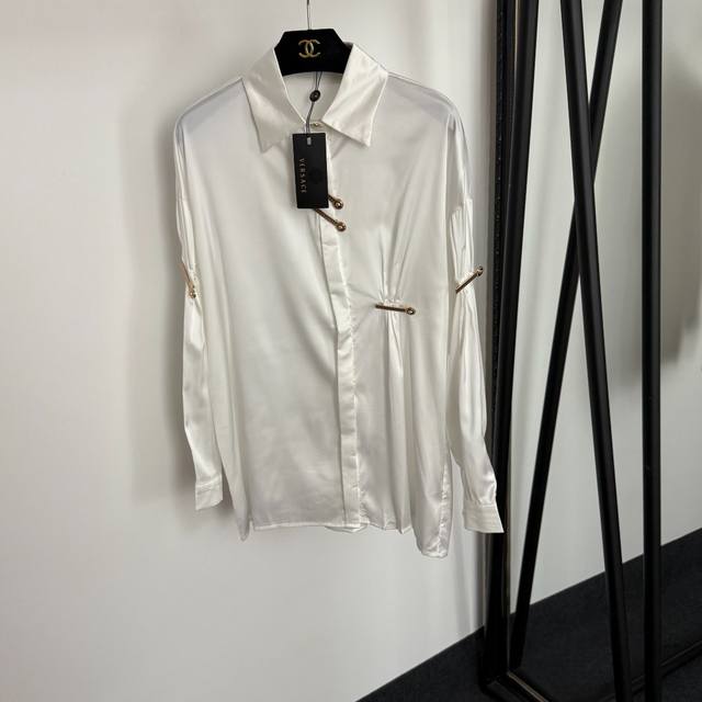 Style No. 20254386 Versac's newest Medusa pin-embellished long-sleeved shirt, av