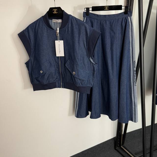 Style No. 20254375 Dio* newest suit, sleeveless denim vest jacket + denim skirt,