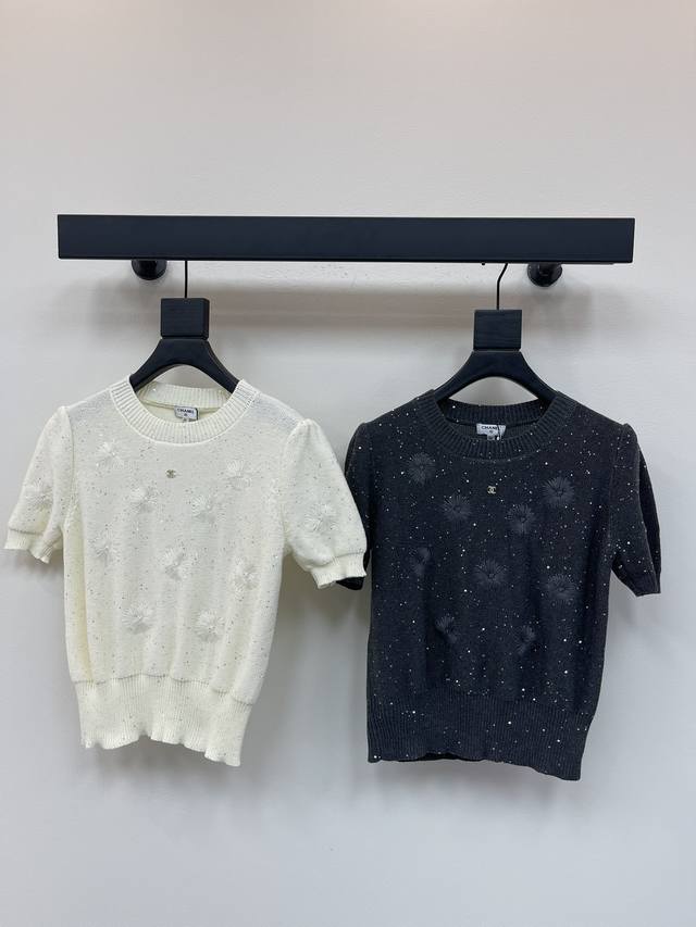 Chane*25 new embroidered floral knit short-sleeve top! Custom-made imported wool
