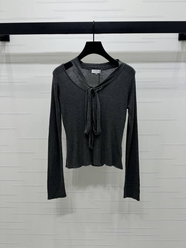 New, original, high-quality Chane* 2025 Early Fall collection! Lace-up knit long
