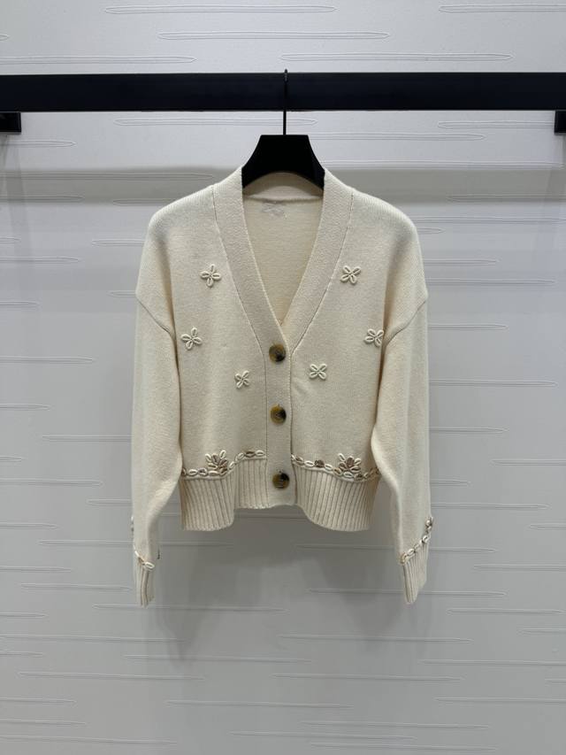 New Arrival, Original, High-Quality Ala*Nui 2025 Early Fall Collection! A 3D Cro