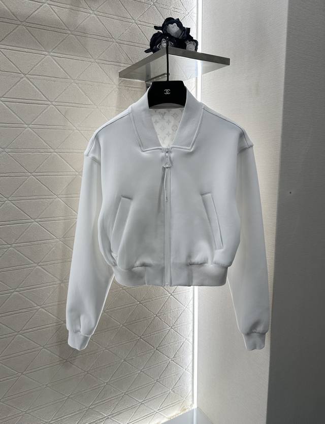 Louis Vuitto*2025 New Arrivals: Short Jacket, Overcoat, and Skirt Set. Custom Yb