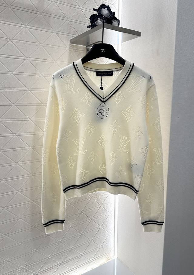 Louis Vuitto*2025 New Arrivals: Crochet, openwork jacquard knit sweater, custom-