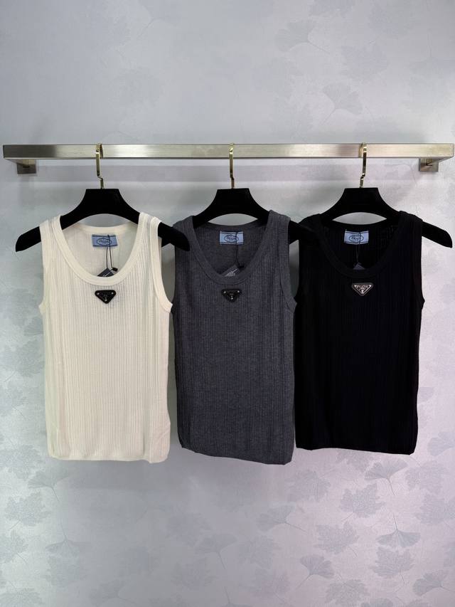 Pr*2025 Spring/Summer new small triangle logo knit vest with classic triangle lo