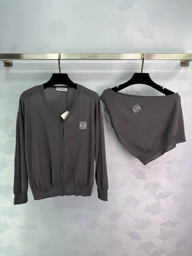 Loe*25 new two-piece knitted cardigan V-neck cardigan + one-shoulder vest chest