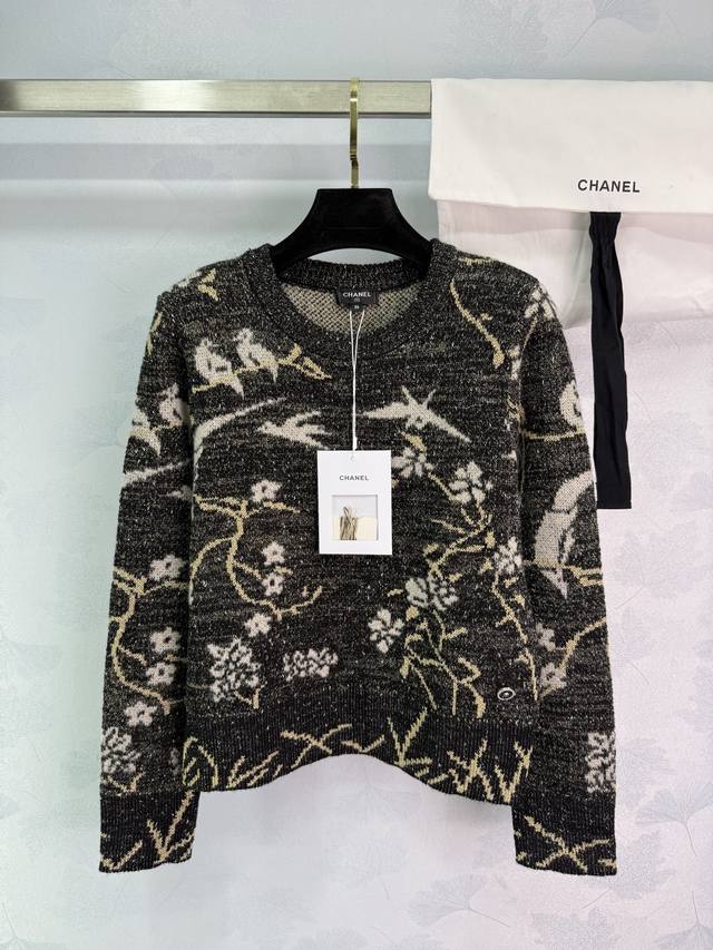 Chanel25A advanced handmade series gold thread flower and bird jacquard pattern,