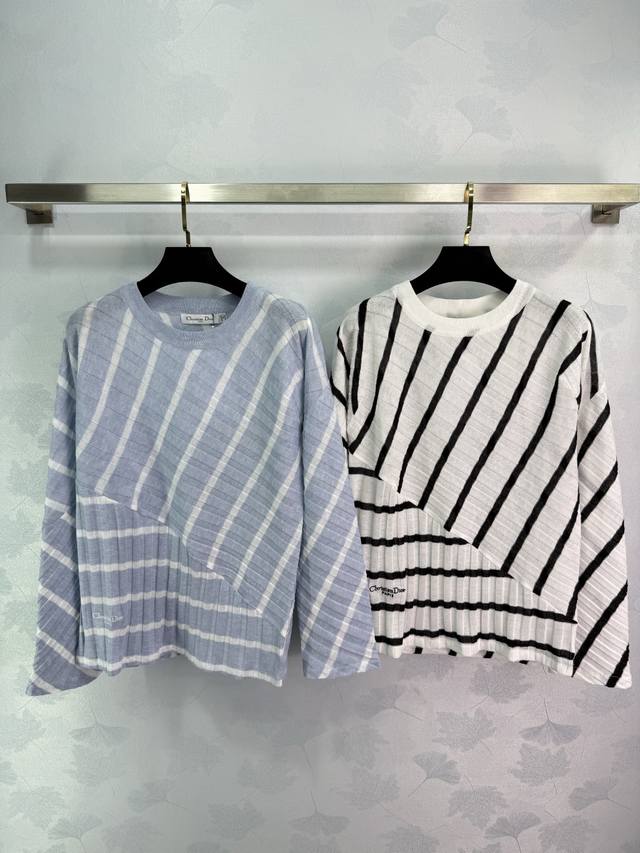 Dio* 2025 Early Fall Collection! This faux two-piece, diagonal striped knit long