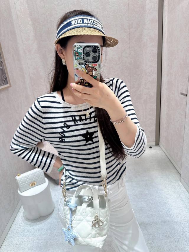 Dio* 25Fw Early Fall Navy Striped Star Knit Long-Sleeved Top | Exclusive Yb Deve