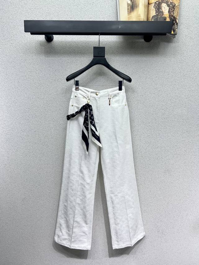 L series old flower denim trousers with silk scarf lipstick metal classic style