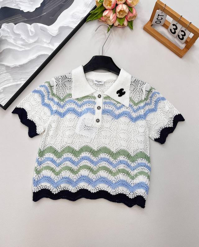 Chanel 25 new summer style, a knitted Polo collar, short sleeves, hollow knit wi