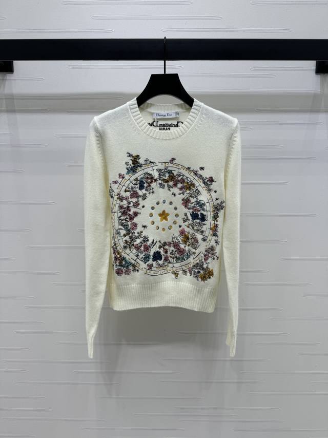 New, original, high-quality Dio* 2025 Early Fall collection! Round-neck embroide