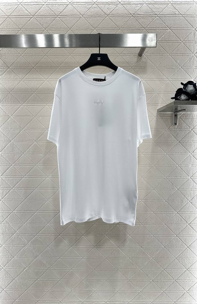 Gucc*2025 New Arrival. Round neck, custom embroidered with lettering. Made of Yb