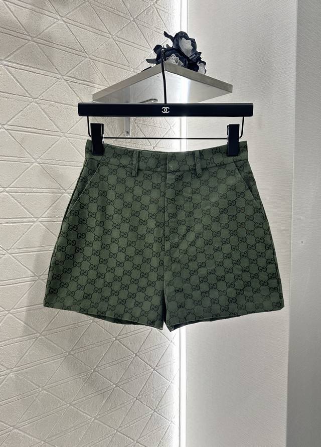 Gucc*2025 New Arrival Lapel Zipper Jacket, Outerwear, and Shorts Set Custom Yb I