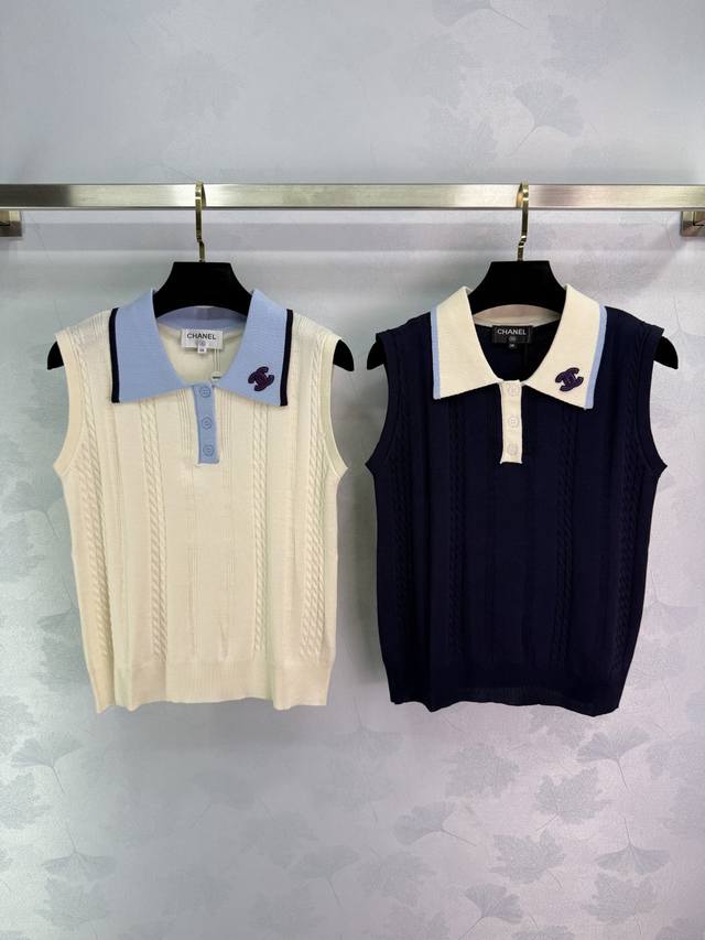 Ch*2025 Spring/Summer new knitted vest with a polo collar and double C embroider
