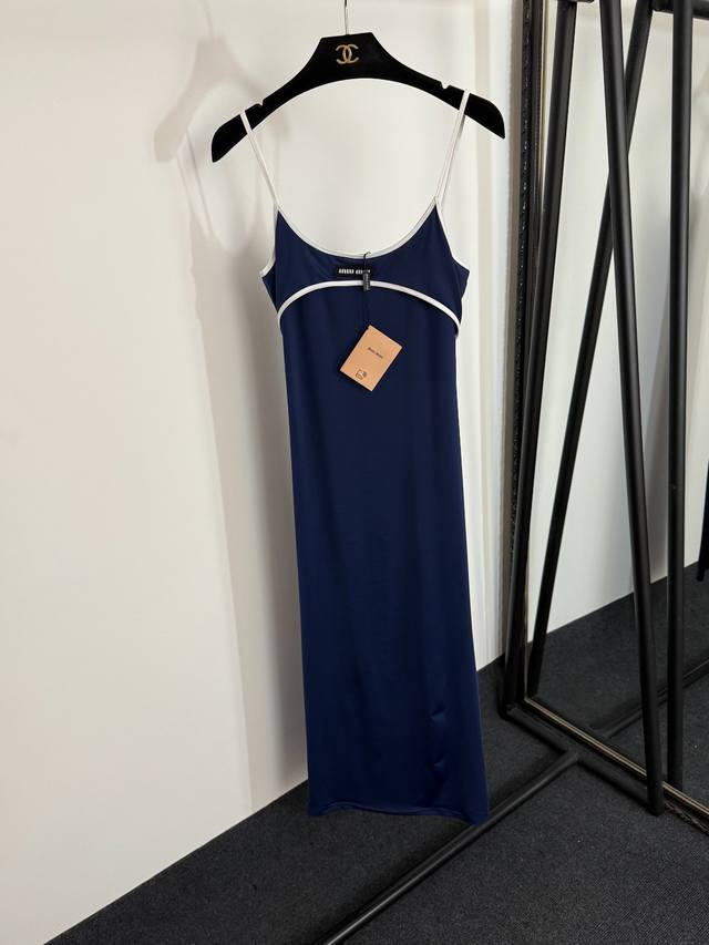 Style No. 20254280 Miumi* new collar logo letter patch slim-fitting suspender dr