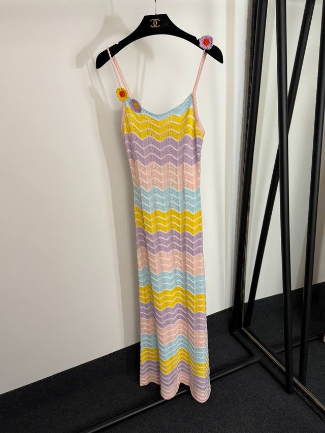 Style No. 20254273 Misson's latest color wave pattern 3D crochet decoration holl