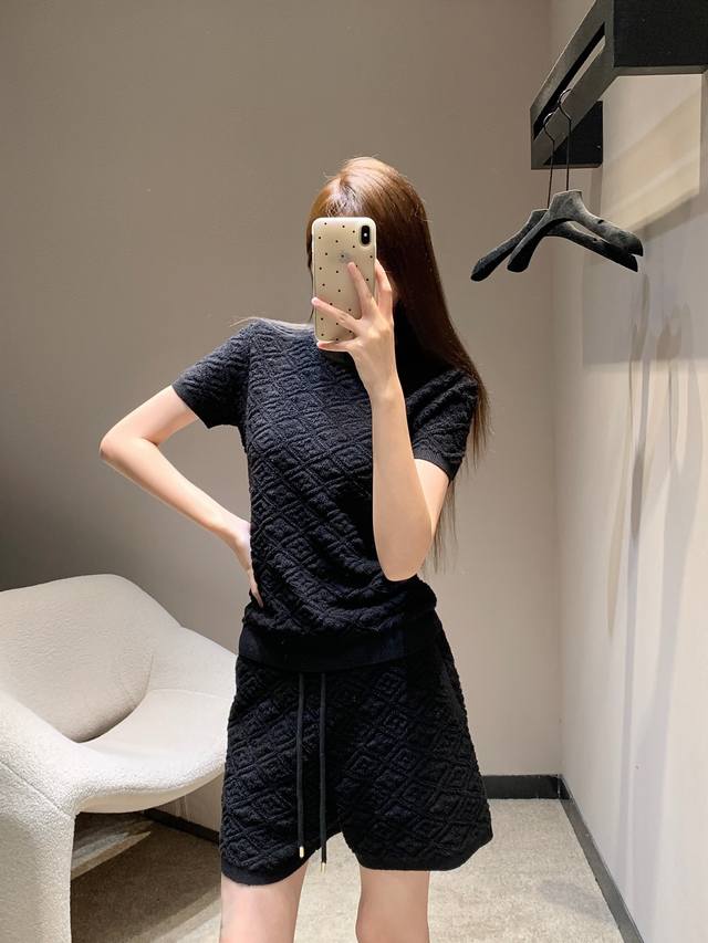 Top and Shorts Louis Vuitt*N 25Ss Spring and Summer New Four-Leaf Clover Jacquar