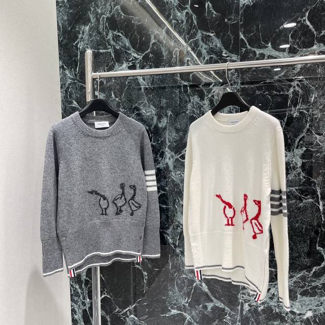 Tb 25 Early Fall new irregular knit sweater with duck pattern jacquard decoratio