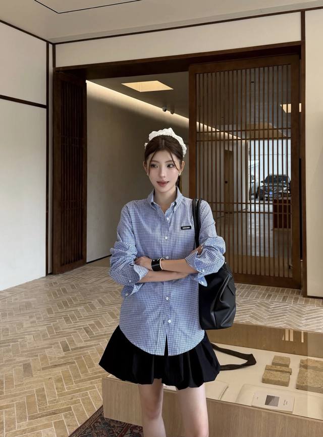 Miu 25 new summer plaid long-sleeved shirt with lapel and letter logo on the che
